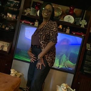 Meet your Posher, Patsy